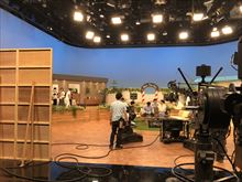 NHK 撮影スタジオのペット臭 除菌・消臭クリーニング作業の待機中の画像